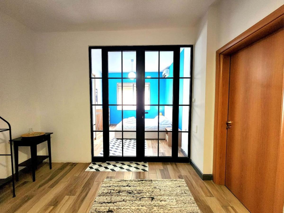 Turqoise Flat In City Center With 24H Self Check In Tirana Exterior foto